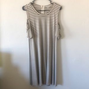 Super Cute Striped Open Sleeve Dress